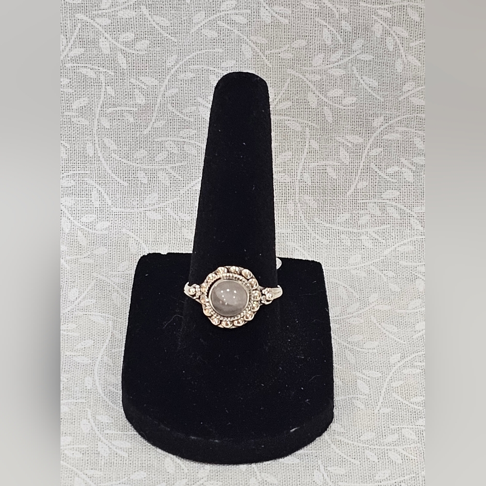 Sterling Silver Moonstone Gemstone Ring Size 7
